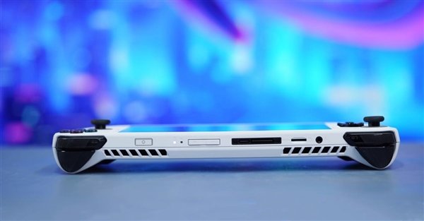 掌上爽玩3A大作!华硕ROG Ally游戏掌机图赏