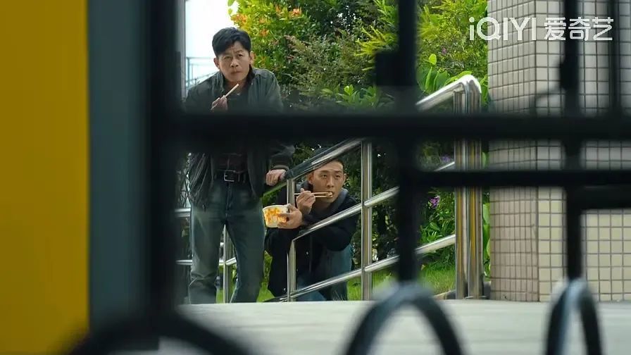 嗑他俩的有福了，嫂子都盖章允许了…