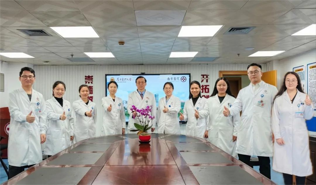 南方医院感染内科/肝脏疾病研究所乙肝治愈临床研究团队主要成员