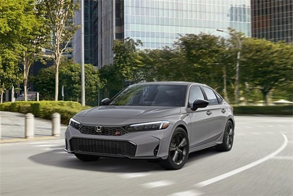 每日车圈新鲜事:新款奔驰S级曝光|小鹏MONA 03实车曝光|思域Si官图发布