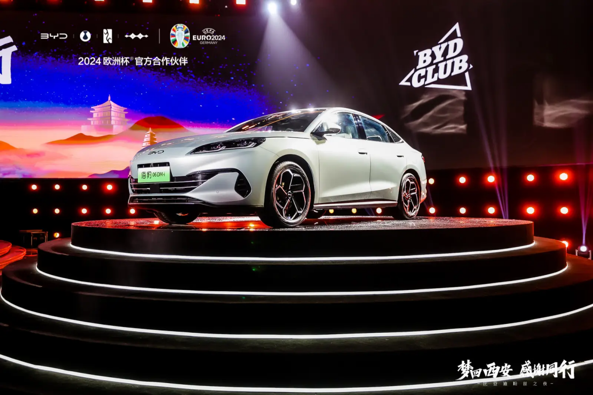 直破2000km天花板,比亚迪要开创怎样的“中国时刻”?