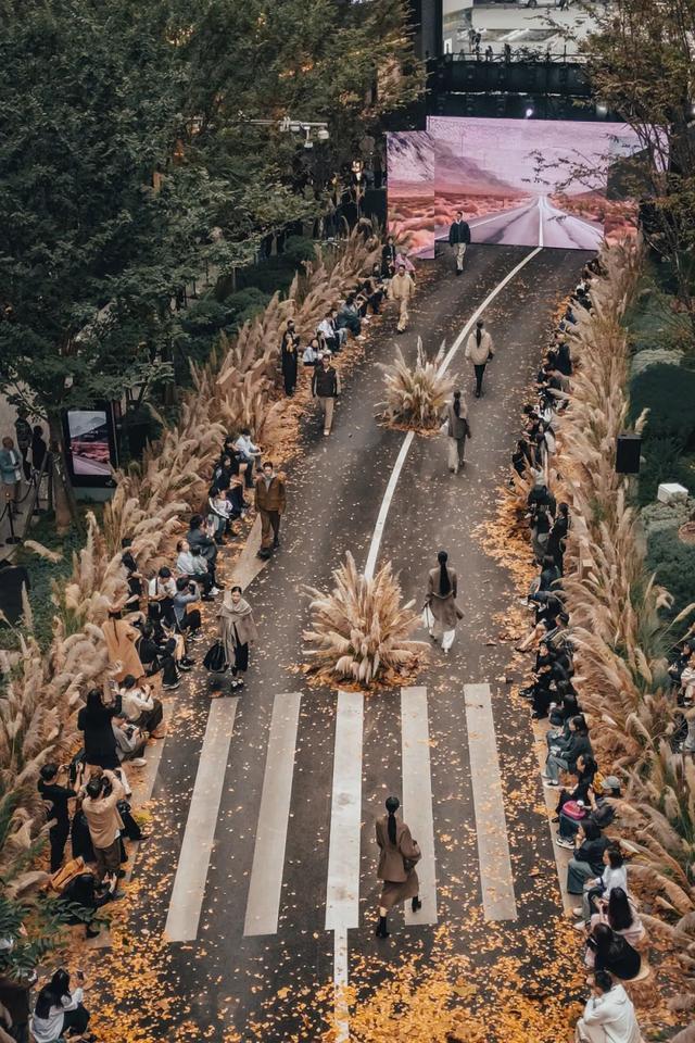 龙湖重庆时代天街· 时代大道