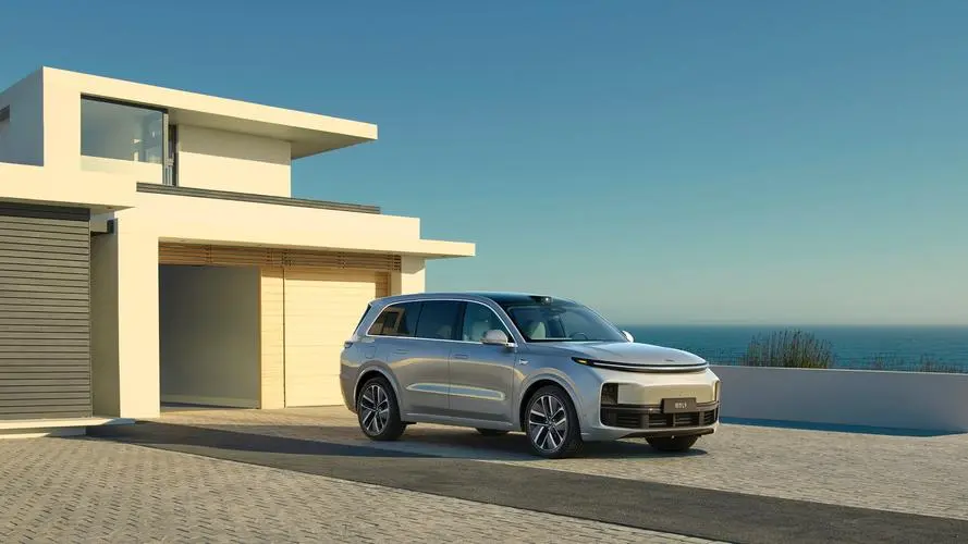 小米第三台车是增程SUV,可能卖15万元,预计2026年上市