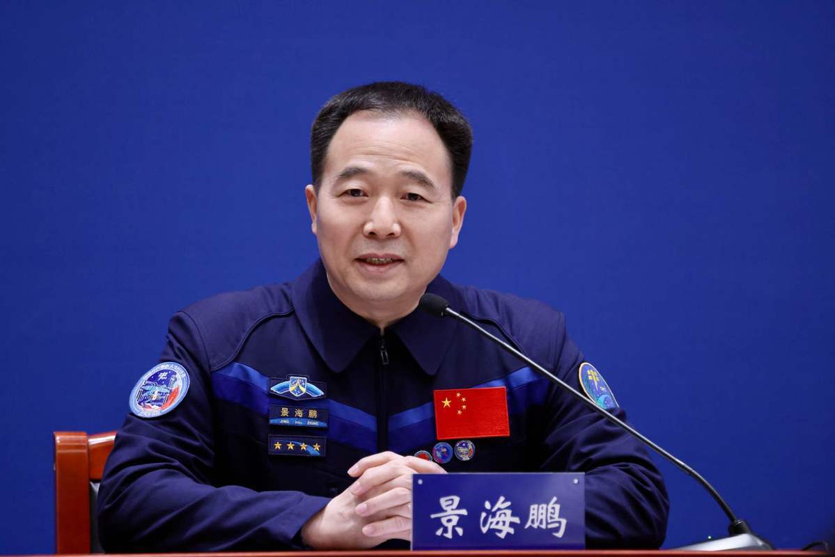 2024年1月19日,神舟十六号航天员景海鹏回答记者提问。 中国日报记者 朱兴鑫 摄