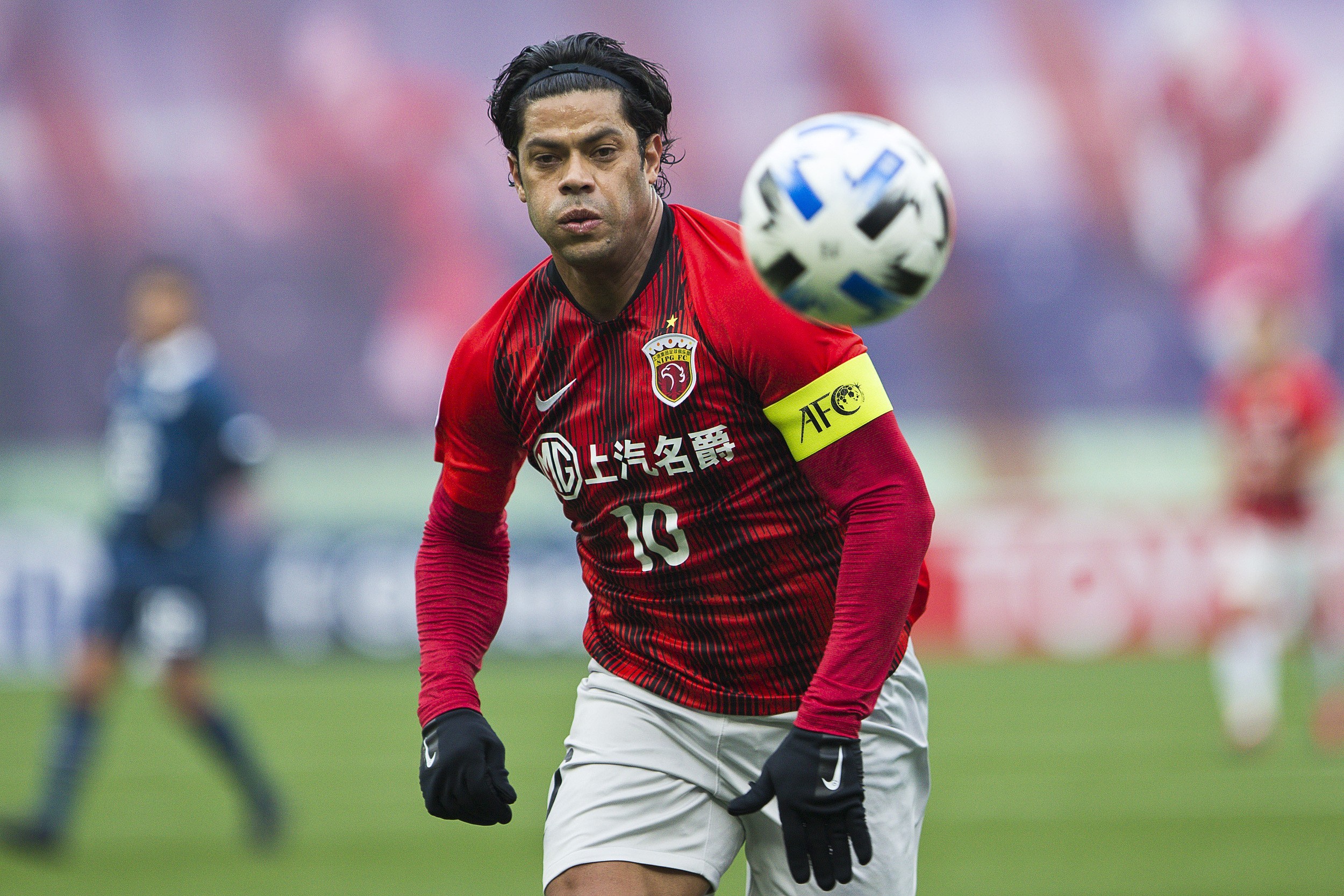 没少挣！外媒：胡尔克约有6亿雷亚尔资产，多为效力上港时赚取_凤凰网