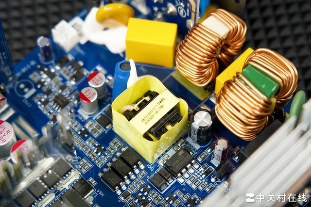 【有料评测】百盛高能XG850电源评测 极致性价比真白金国货