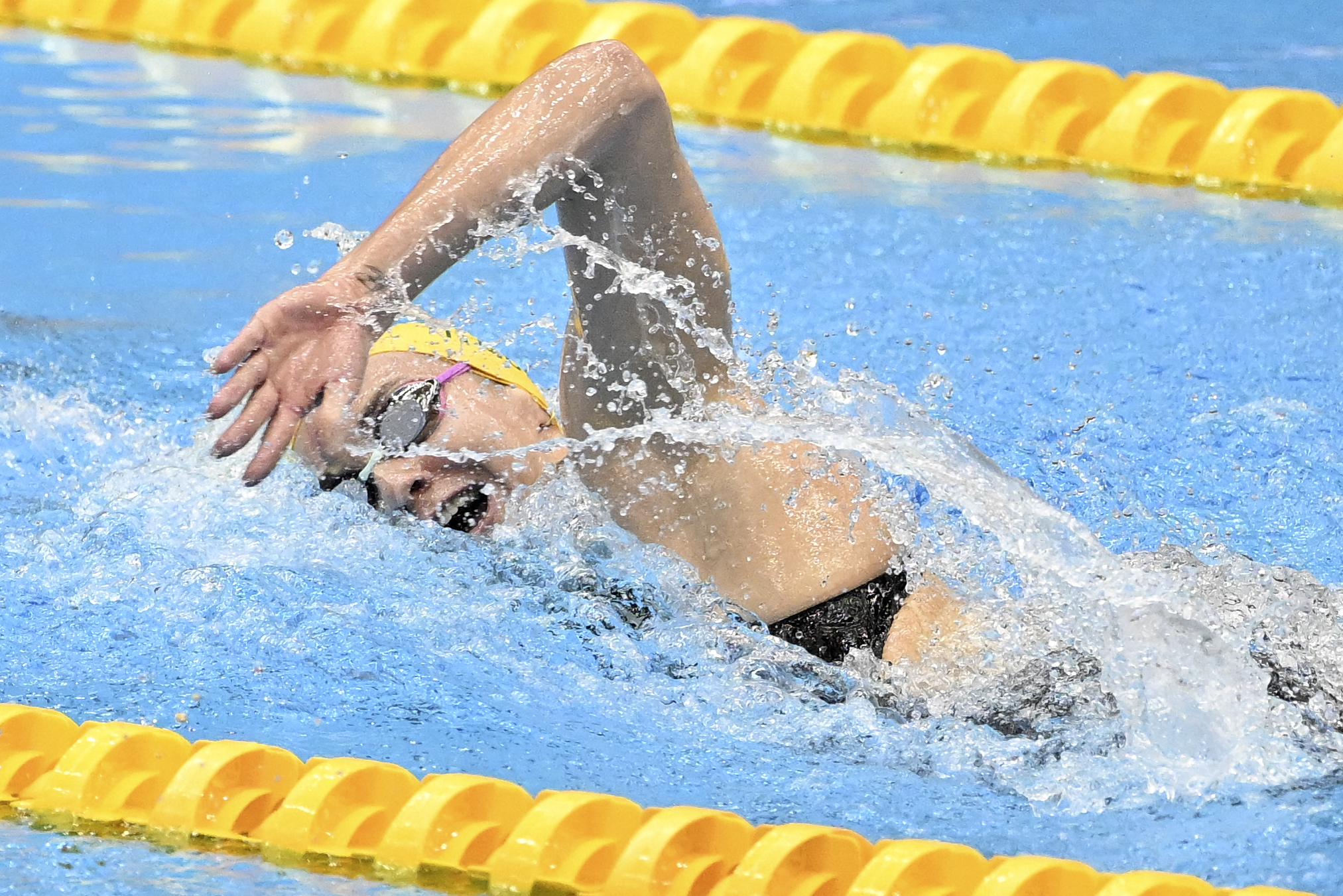 2023年7月27日，福冈游泳世锦赛，澳大利亚选手蒂特姆斯在女子4x200米自由泳接力决赛中担任最后一棒。新华社记者 许畅 摄