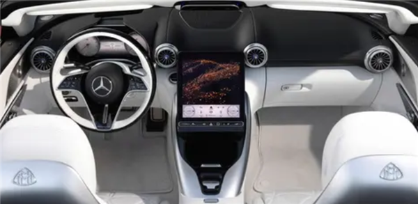 约合200万元!迈巴赫首款敞篷跑车SL 680 Monogram售价曝光