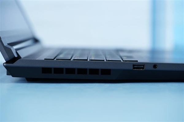 14代酷睿i9+RTX 4060!Redmi G Pro 2024图赏