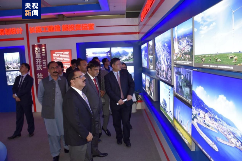 △塔希尔在中国访问