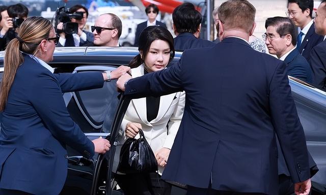 金建希受贿造假等丑闻引起多方不满（资料图）