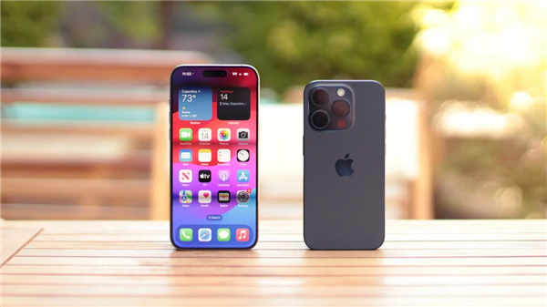 iPhone新专利:可减轻相机的红眼效应