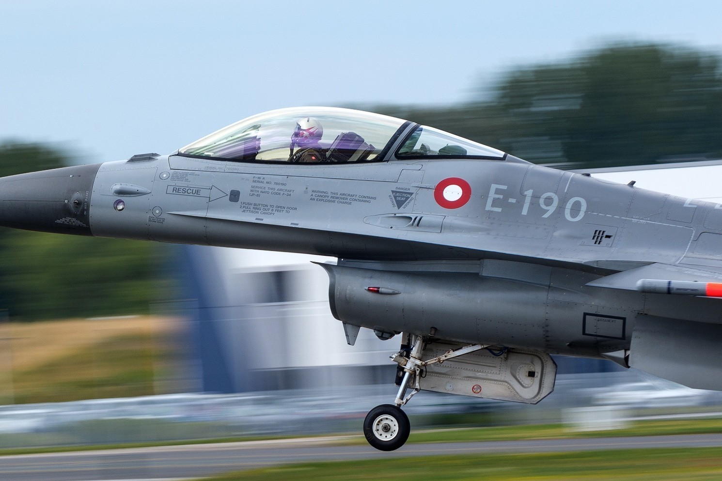 一亿像素的航空魅力 富士GFX100II与GF500mm F5.6记录英国RIAT与范堡罗航展