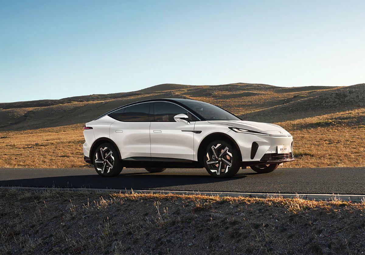 买新势力怕倒闭?这三个品牌不用担心,有大集团兜底!