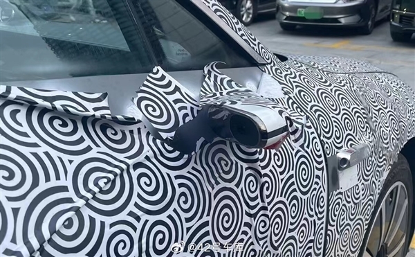 华为、北汽合作首车“享界”谍照曝光!定位中大型豪华纯电轿车