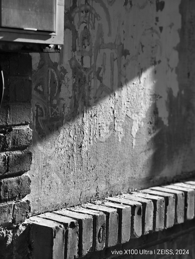 黑白摄影的魅力再现 vivo X100 Ultra人文街拍体验分享