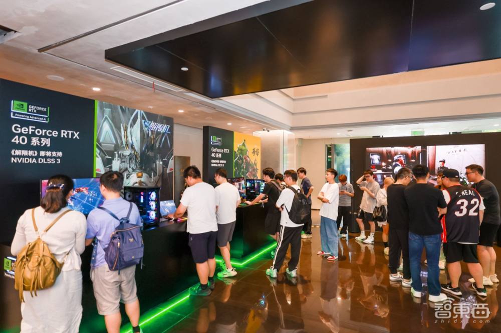 花单路钱办双路的事?AMD联手H3C为企业智能化转型带来新选择