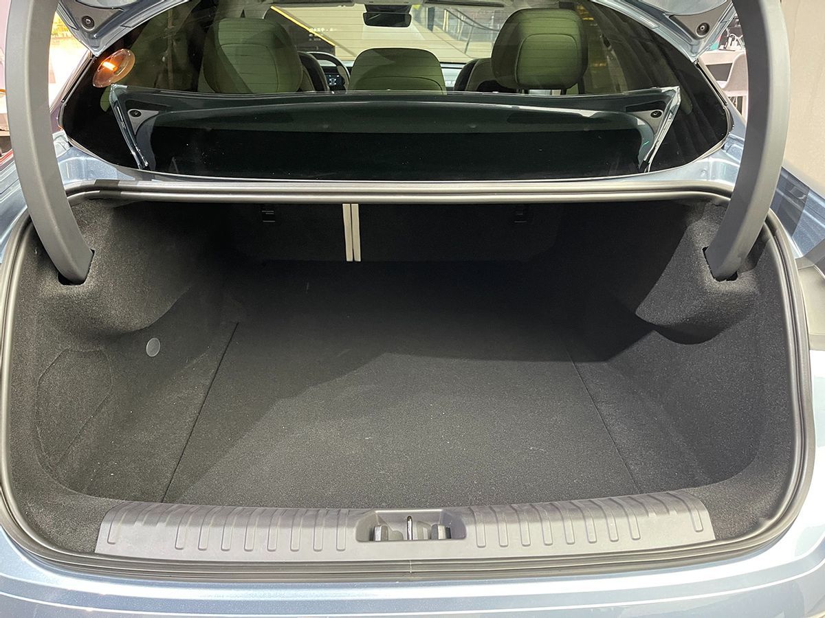 领克07实拍:预售18万元起,驼背车顶有争议,TA和海豹DM-i选谁?