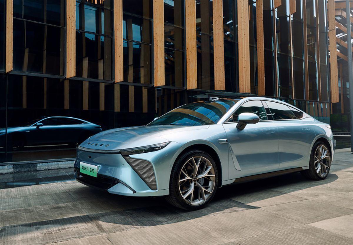 带空气悬挂的新能源车:其实也不贵,很多自主品牌都有了