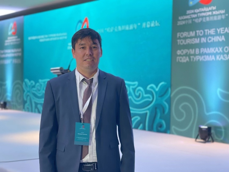 资讯有故事丨哈萨克斯坦青年阿林别克：希望将中国发展经验带到自己的国家