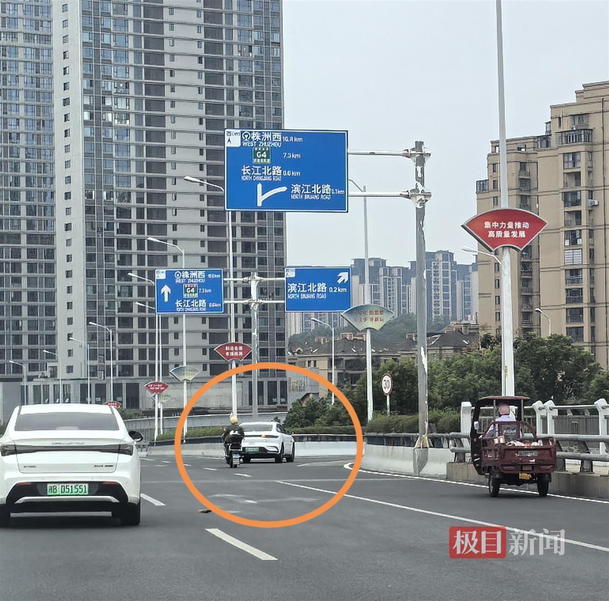 探访株洲芦淞大桥事故后的首个早高峰：桥头路口有交警执勤，道路通畅