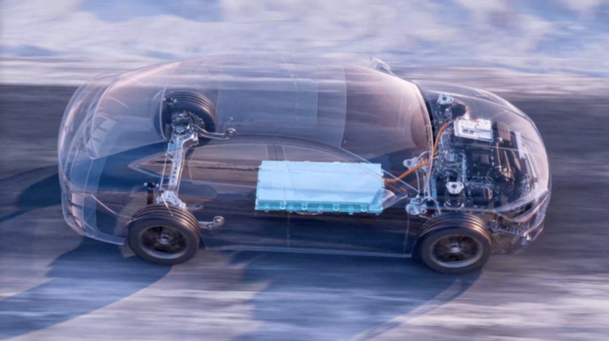 直破2000km天花板,比亚迪要开创怎样的“中国时刻”?