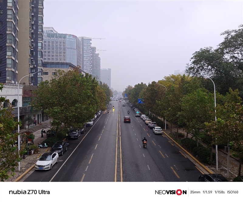 颜值巅峰 极简交互!努比亚Z70 Ultra深度评测:未来手机发展趋势风向标