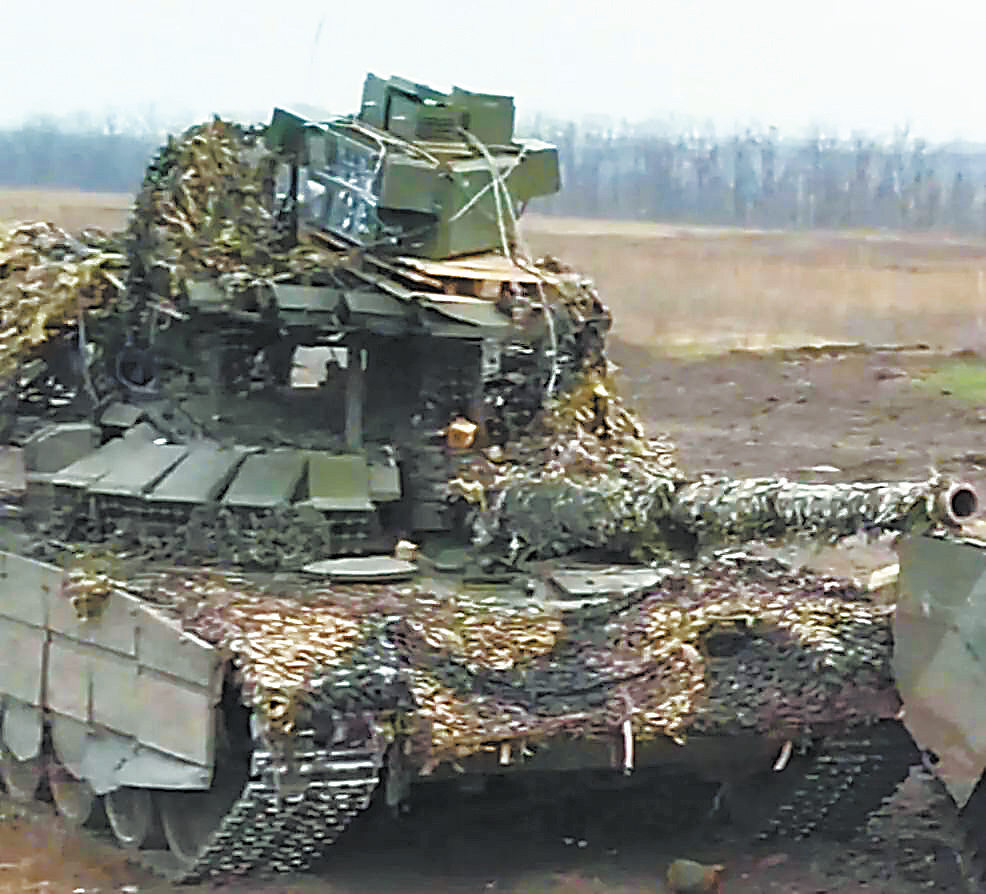 俄军改装的“电子战坦克”