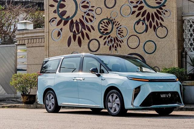 车 两厢 汽车 640_427