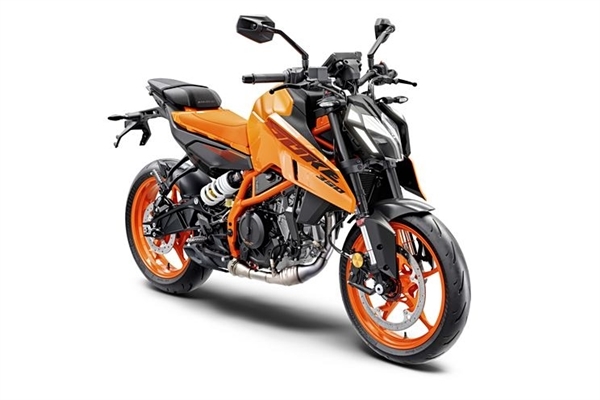 3万9千8!全新KTM 390 DUKE上市:单缸四冲程可弹射起步