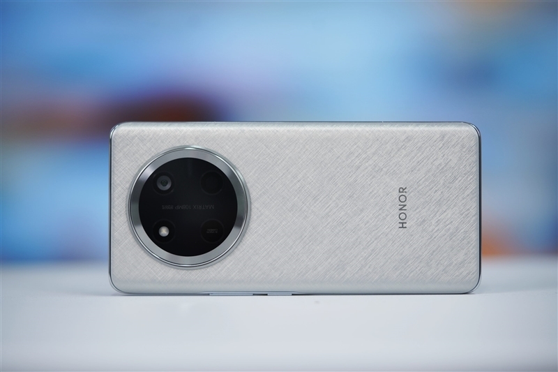 抗摔、长续航、卫星通信 荣耀X60 Pro全面评测:真正让你用得安心的耐用神机