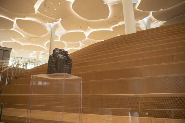 艺术家张伟作品