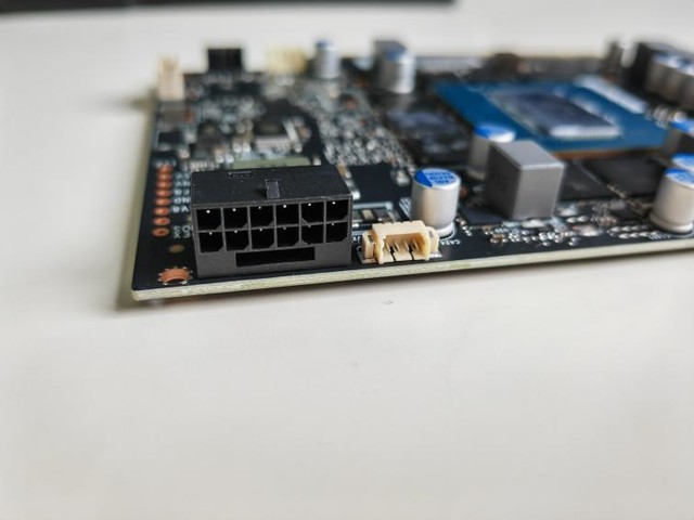 超速性能一骑绝尘!耕升 GeForce RTX 4070 Ti SUPER 追风 OC开箱