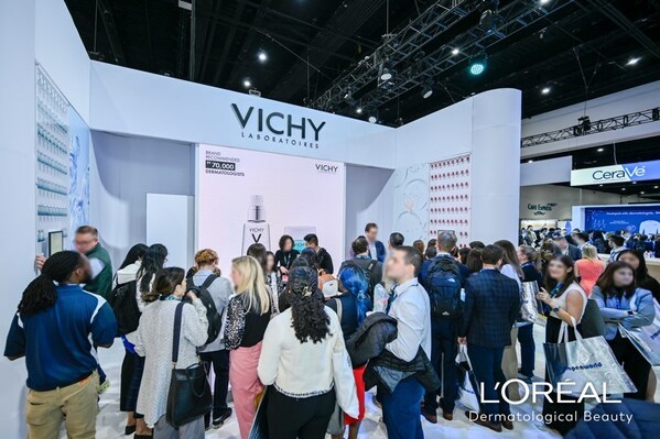 薇姿在AAD2024中与来自世界各地参会的皮肤科专家进行学术交流