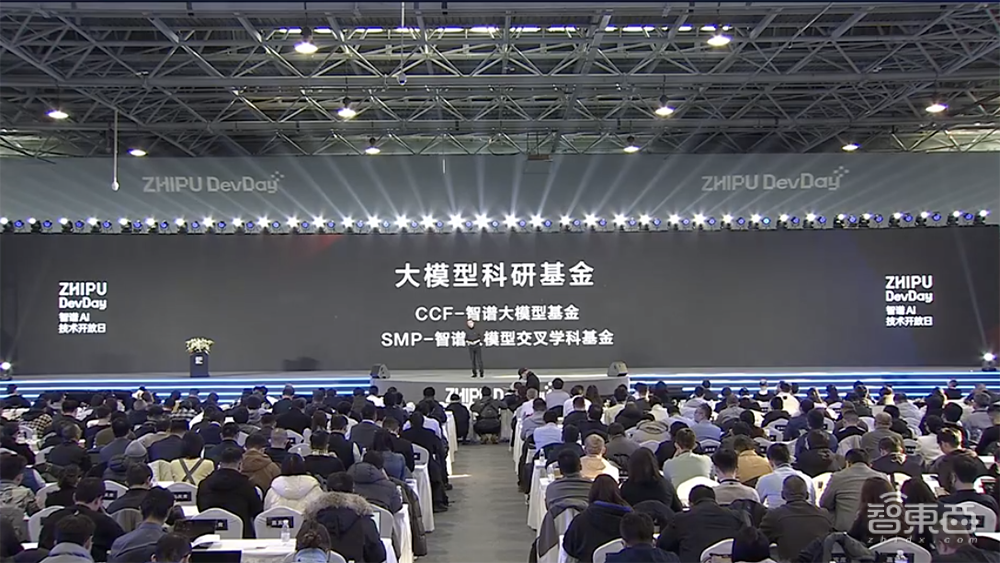 能赚钱的GPT Store上线了！官方最佳榜单公布，ChatGPT被玩出花