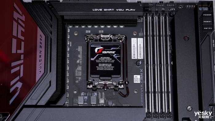 是用料旗舰 也是新一代性能旗舰 iGame Z890 VULCAN X V20主板评测