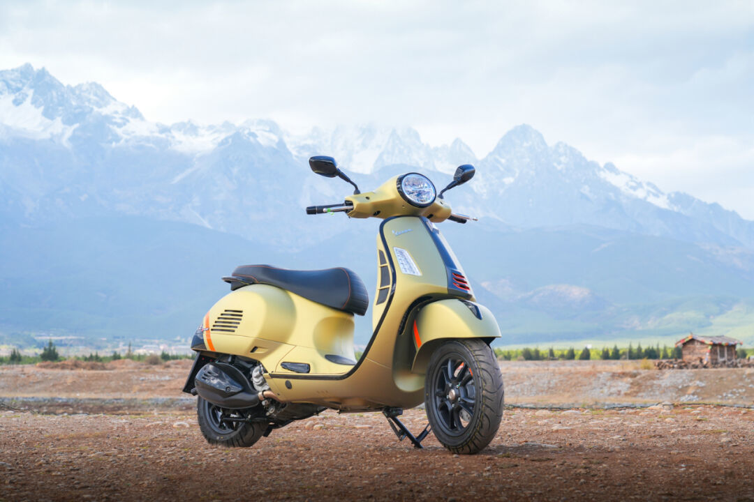 vespa不只是优雅gtsgtv300还能带着你优雅的去旅行