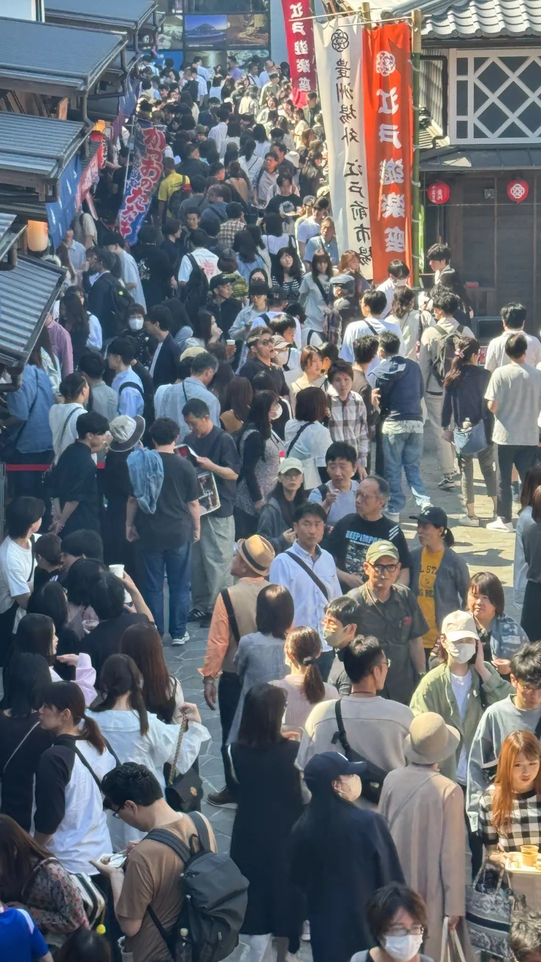 最近，有多少中国游客去了日本？
