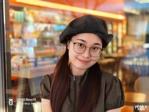 AI消除再升级,OPPO Reno13系列一键路人消除体验