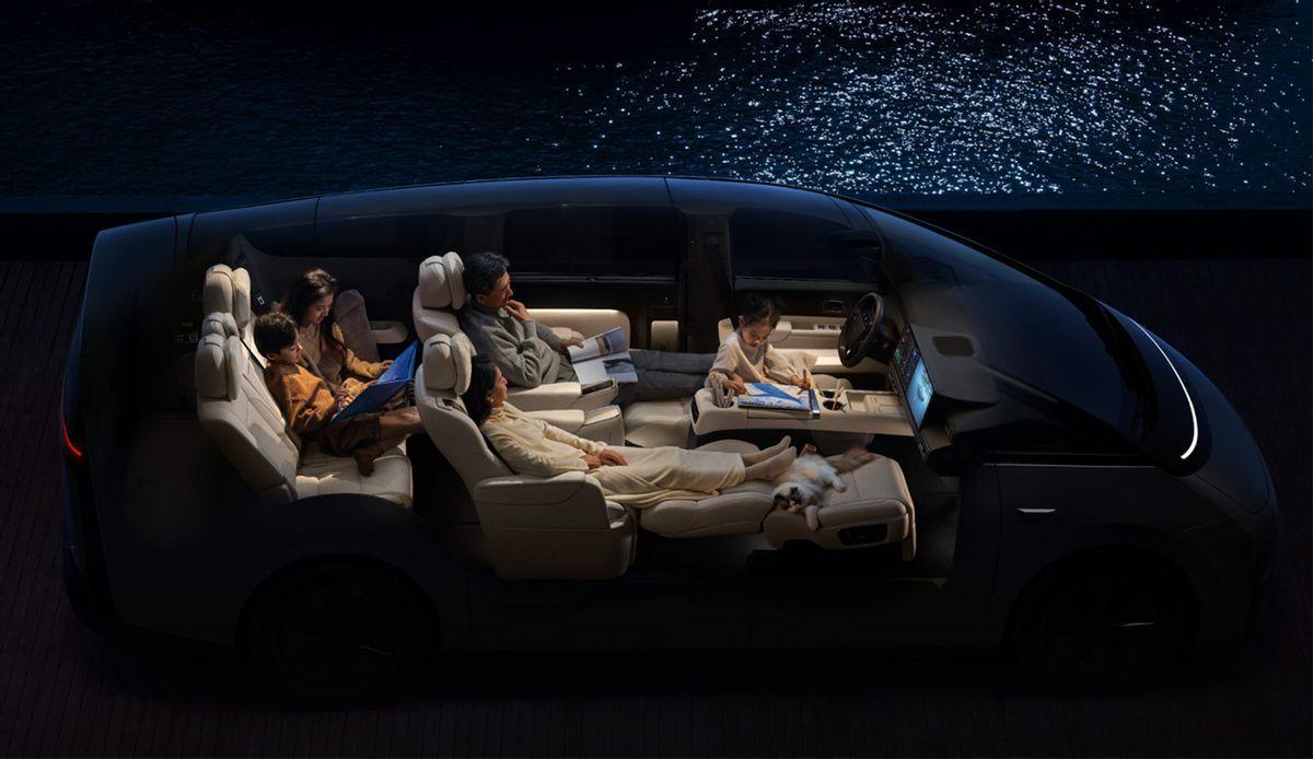 3月上市新车:理想MEGA迎接纯电市场考验,零跑C10延续性价比