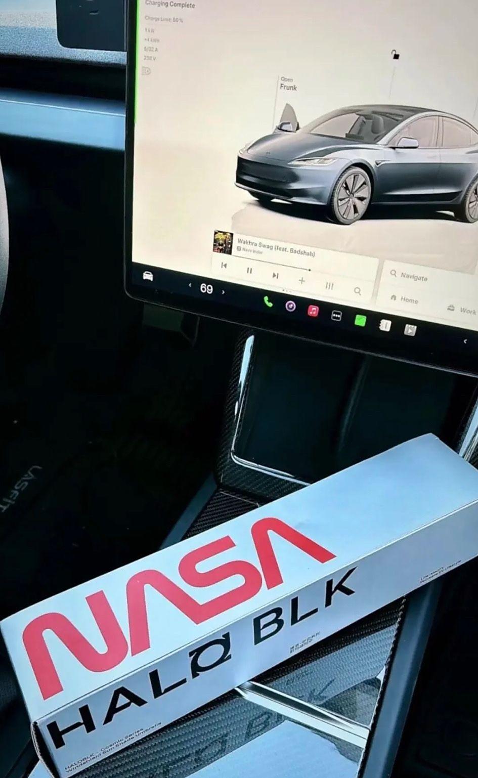 特斯拉Model Y焕新版谍照曝光 内饰更简洁 取消换挡杆