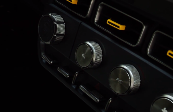 80后印象中的吉普车!全新奇瑞iCAR V23实车曝光:纯粹方盒子