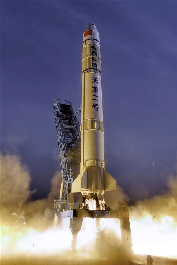 正面对标猎鹰九号!可回收的民营天龙三号大型火箭7月首飞