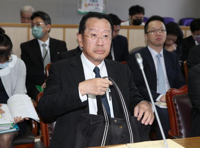 军事外行顾立雄将掌台防务部门？郑丽文：为了通过对美军购预算