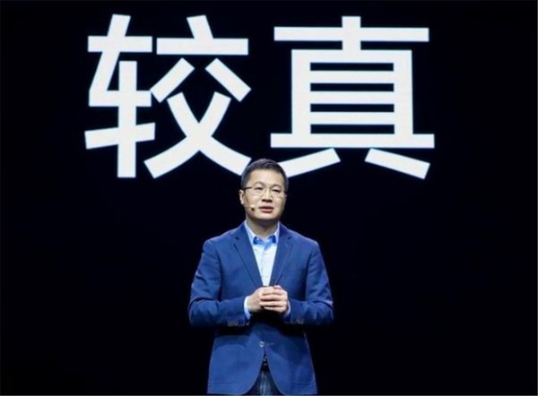 卢伟冰