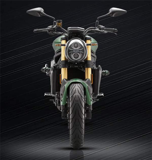 3.98万 新款贝纳利902s摩托上市:904cc、极速225km/h