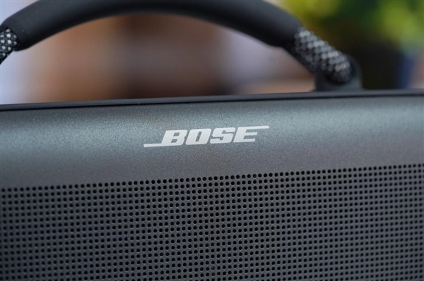 一次充电畅听20小时!Bose SoundLink Max手提音箱图赏