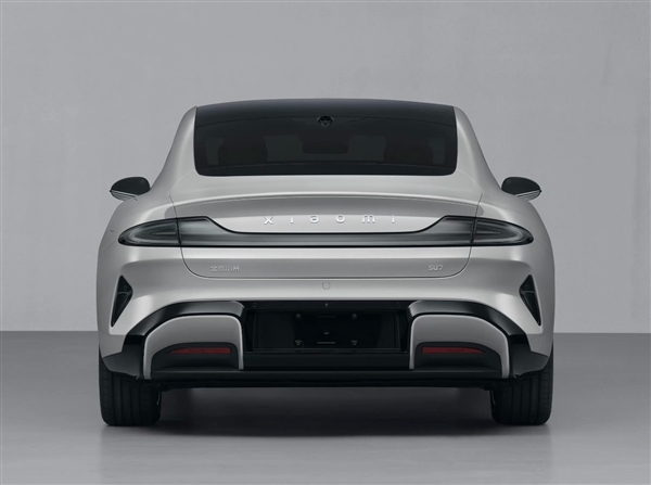 小米SU7新尾标通过工信部备案:北京小米改为“小米” 商标小米牌