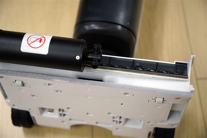 从源头阻断 不怕长发缠绕!石头洗地机A30 Pro评测:定好时间就能自己烘洗