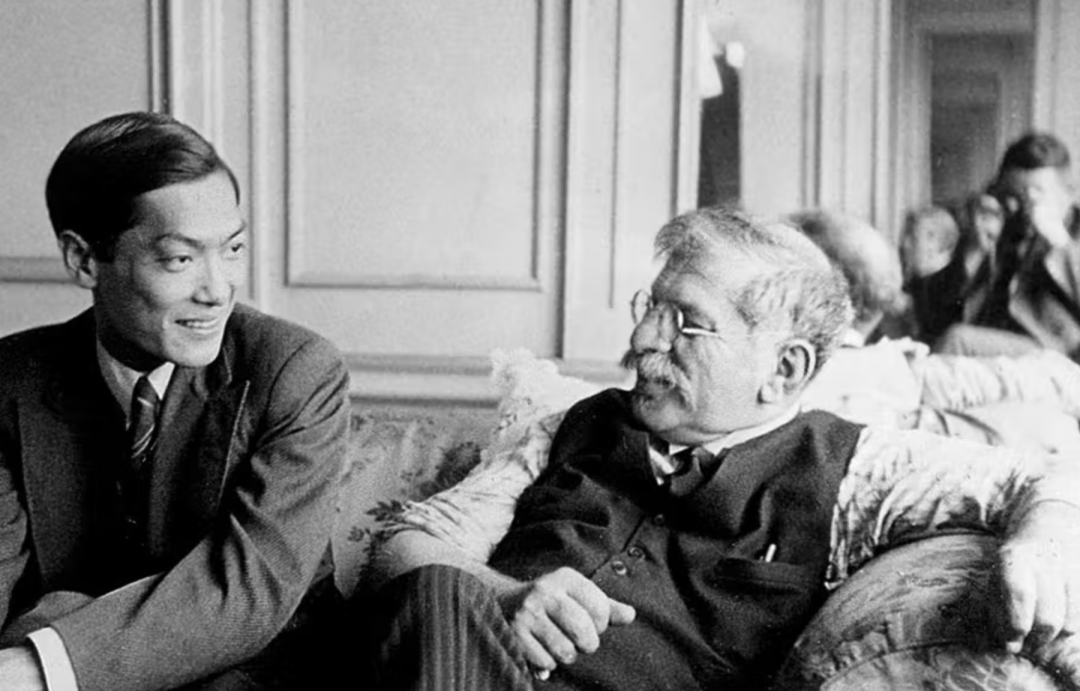 马格努斯·赫希菲尔德（右）与他的伴侣李兆棠（1907-1993）。赫希菲尔德曾于上世纪30年代去中国讲学，认识了就读于上海圣约翰大学（Saint John's University）医科的李兆堂。© wikimedia